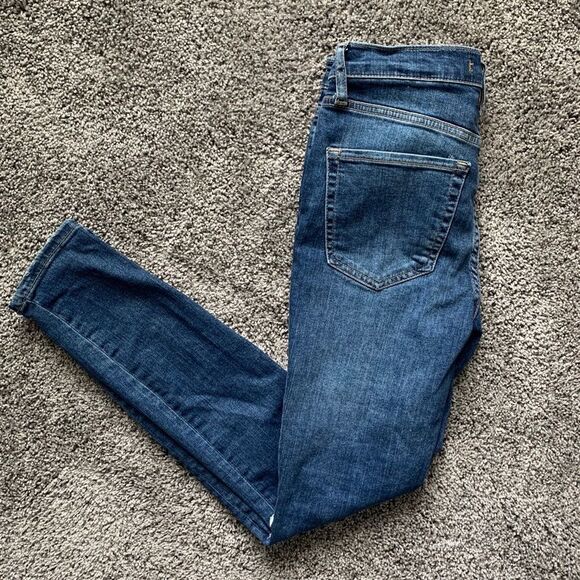 NWT FP Busted Knee skinny jeans. Size 24 - Picture 4 of 5